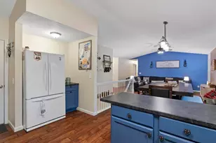 42 N Kern Dr, O'Fallon, MO 63366 - Photo 6