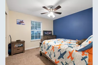 42 N Kern Drive, O'Fallon, MO 63366 - Photo 8
