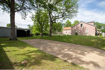 8423 Water Street, Saint Louis, MO 63111 - Photo 4