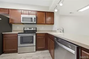 3906 Cherry Brook Dr, Arnold, MO 63010 - Photo 6