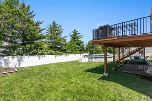 4010 Cambridge Crossing Dr, Saint Charles, MO 63304 - Photo 44