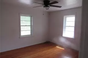 4409 Colonial Ave, Saint Louis, MO 63121 - Photo 8