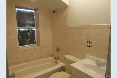 4409 Colonial Avenue, Saint Louis, MO 63121 - Photo 10