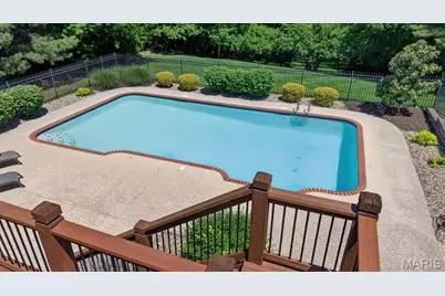 1868 Newburyport Road, Chesterfield, MO 63005 - Photo 2