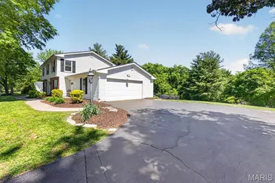 1868 Newburyport Road, Chesterfield, MO 63005 - Photo 40