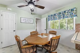 9540 Hale Dr, Affton, MO 63123 - Photo 8
