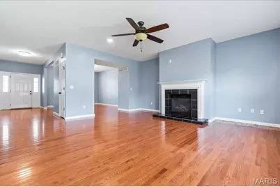 320 Jessie Marie Lane, Saint Peters, MO 63376 - Photo 4