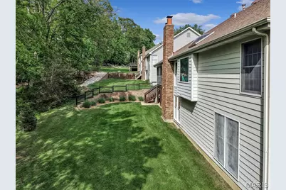 2359 Fairoyal Drive, Saint Louis, MO 63131 - Photo 4