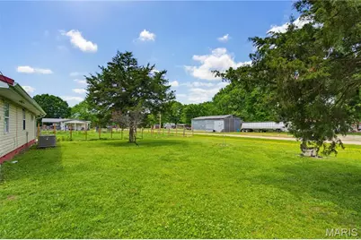 2407 Highway 142, Poplar Bluff, MO 63901 - Photo 16