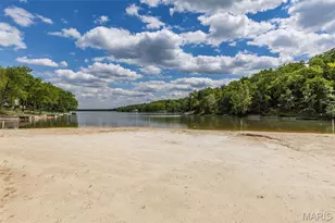 196 N Lake Dr, Hillsboro, MO 63050 - Photo 42