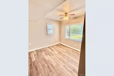 1020 Farmview Drive, Spanish Lake, MO 63138 - Photo 10