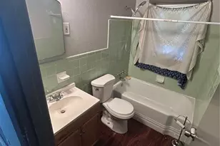 6133 Washington Ave, Berkeley, MO 63134 - Photo 8