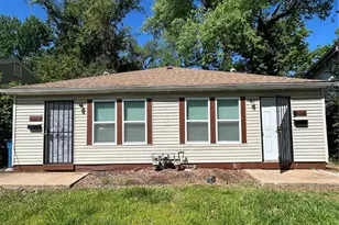 6133 Washington Ave, Berkeley, MO 63134 - Photo 1