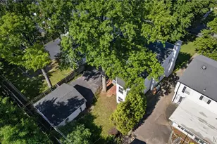 8514 Colonial Ln, Ladue, MO 63124 - Photo 26