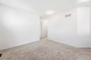 1512 Cannon Ridge Dr, Saint Louis, MO 63146 - Photo 52