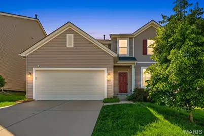 1512 Cannon Ridge Drive, Saint Louis, MO 63146 - Photo 2