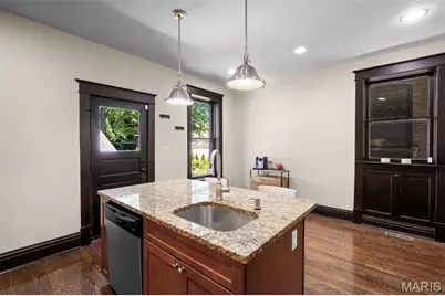 3935 Wyoming Street, Saint Louis, MO 63116 - Photo 12