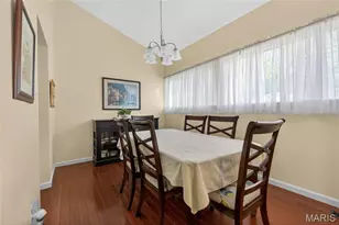 107 Cardinal Villas Dr, Saint Peters, MO 63376 - Photo 6