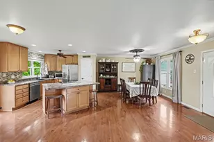 6 Cherrywood Ct, Saint Peters, MO 63376 - Photo 6