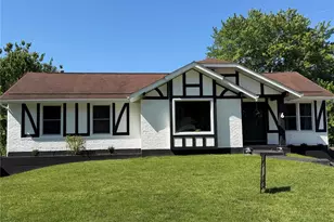 6 Cherrywood Ct, Saint Peters, MO 63376 - Photo 1