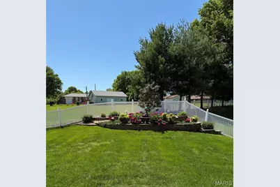 4576 Kerth Forest Drive, Mehlville, MO 63128 - Photo 4