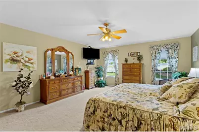 4576 Kerth Forest Drive, Mehlville, MO 63128 - Photo 18
