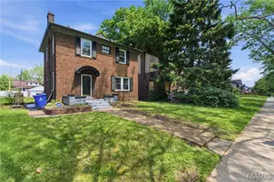 6769 Chamberlain Ave, Saint Louis, MO 63130 - Photo 2