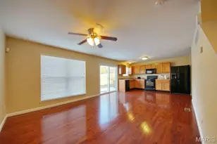 208 Waterside Crossing Ct, Saint Peters, MO 63376 - Photo 2