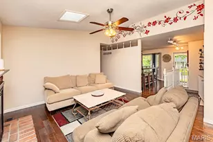 4477 Roadside Ln, Saint Louis, MO 63128 - Photo 8