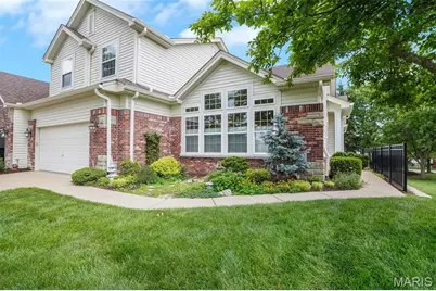 14762 Thornbird Manor Parkway Parkway, Chesterfield, MO 63017 - Photo 1