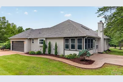 734 Blairbeth Drive, Weldon Spring, MO 63304 - Photo 38
