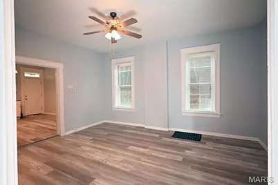 5456 Gravois Avenue, Saint Louis, MO 63116 - Photo 4