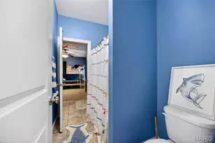 704 Wyndgate Estates Dr, Des Peres, MO 63131 - Photo 24