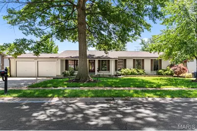 13034 Musket Court, Creve Coeur, MO 63146 - Photo 2