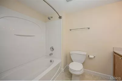 1112 Arbor Creek Drive #2D, Kirkwood, MO 63122 - Photo 22