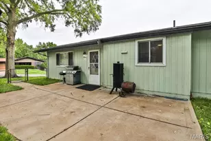1121 King Carey Dr, Saint Louis, MO 63146 - Photo 34