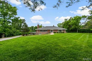 11447 Clayton Rd, Saint Louis, MO 63131 - Photo 2