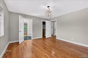 11447 Clayton Rd, Saint Louis, MO 63131 - Photo 16