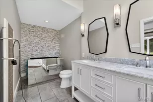 11447 Clayton Rd, Saint Louis, MO 63131 - Photo 22
