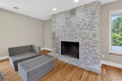 11447 Clayton Road, Saint Louis, MO 63131 - Photo 6