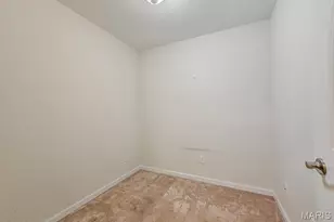 9218 Bent Pine Ct, Saint Louis, MO 63126 - Photo 30