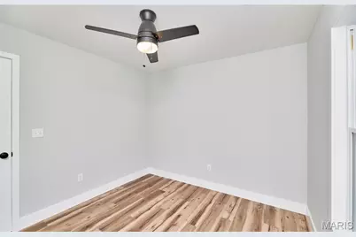 113 N Illinois Street, New Florence, MO 63363 - Photo 34