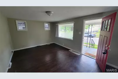 4350 Bingham Avenue, Saint Louis, MO 63116 - Photo 4