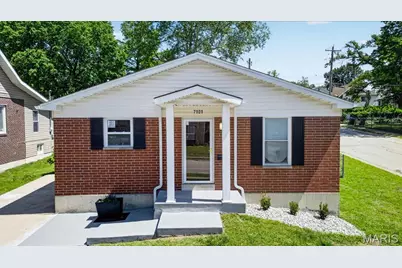 7101 Lexington Avenue, Saint Louis, MO 63121 - Photo 1