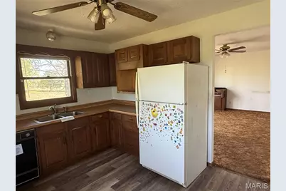 [Address not provided], Cuba, MO 65453 - Photo 6