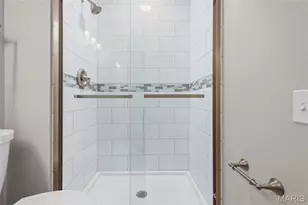 762 Ambois Dr, Creve Coeur, MO 63141 - Photo 54