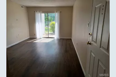 [Address not provided], Saint Louis, MO 63043 - Photo 1