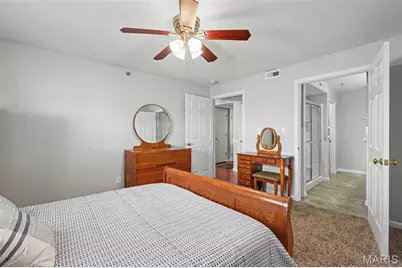 1121 Saravalle Drive, Saint Peters, MO 63376 - Photo 16