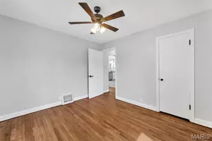 7056 Oleatha Ave, Saint Louis, MO 63139 - Photo 16