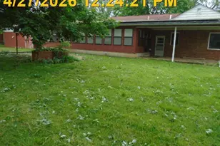 909 Michigan St, Farmington, MO 63640 - Photo 2